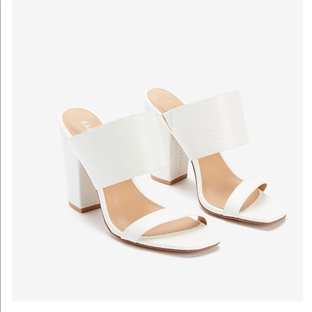Express women’s heeled mule sandal